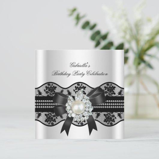 White Black Lace Pearl Elegant Birthday Party Kaart (Staand voorkant)