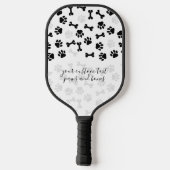 White Black Pet Dog Cat Bone Paws script Pickleball Paddle (Achterkant)