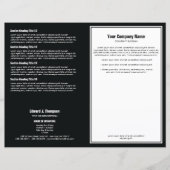 White Black Simple Border Brochure (Voorkant)