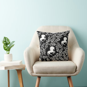 White & Black Trendy Unicorn & Floral Pattern Kussen
