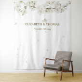 White Blossom Floral Wedding Photo Booth Backdrop Wandkleed (In situ)