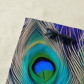 White blue en Green Piebald Peacock Strandlaken (In situ)