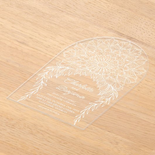 White Boho Mandala Leafy Vine Wedding Acryl Uitnodigingen (Laagn)