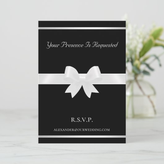 White Bow & Black Classic Wedding Invitation Kaart (Staand voorkant)