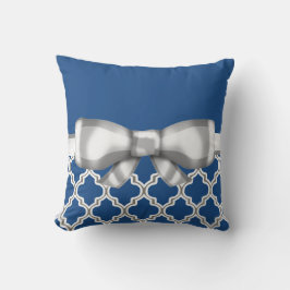White bow en Quatrefoil op maat Kussen