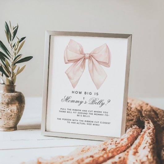 White Bow Hoe groot is het buikdouchespel van mama Poster