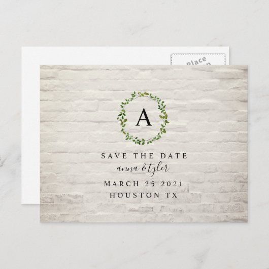 White Brick Monogram Wreath Wedding Save the Date Aankondigingskaart (Voorkant / Achterkant)
