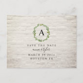 White Brick Monogram Wreath Wedding Save the Date Aankondigingskaart (Voorkant)