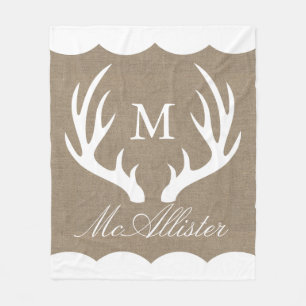 White Buck Antlers Burlap White Border Familienaam Fleece Deken