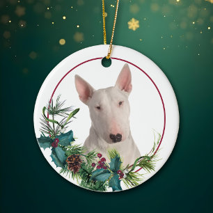 White Bull Terrier Dog Evergreen Berry Wreath Keramisch Ornament