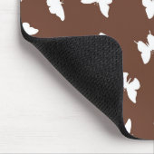 White Butterfly Brown Background Cute esthetic Muismat (Hoek)