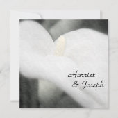 White Calla Lily Elegant Wedding Invitation Kaart (Voorkant)