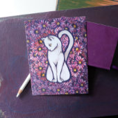 White Cat Mauve Daisies Briefkaart