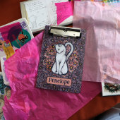 White Cat Mauve Daisies Mini Klembord