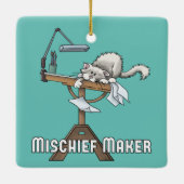 White Cat Mischief Maker keramisch Ornament (Achterkant)