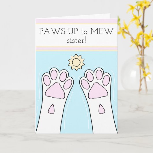 White Cat Paws Up Sister Moederdag Kaart (Gele Bloem)