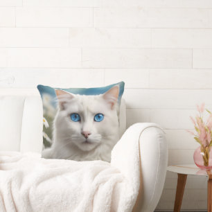 White Cat Sierkussen