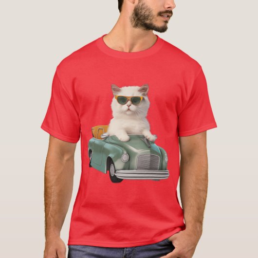 White Cat with Shades Driving a T-shirt (Voorkant)