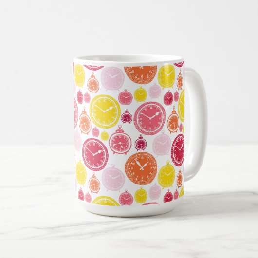 White ceramic mug featuring a pattern koffiemok (Voorkant rechts)