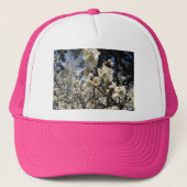 White Cherry Blossom / Sakura / サ ク ラ(桜) Trucker Pet (Voorkant)