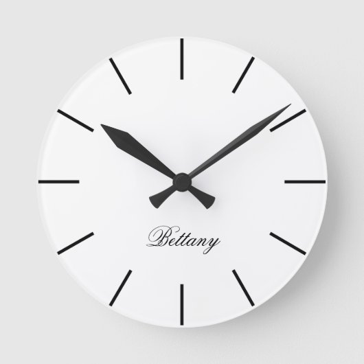 White Classic & Elegant Script Naam Ronde Klok (Voorkant)
