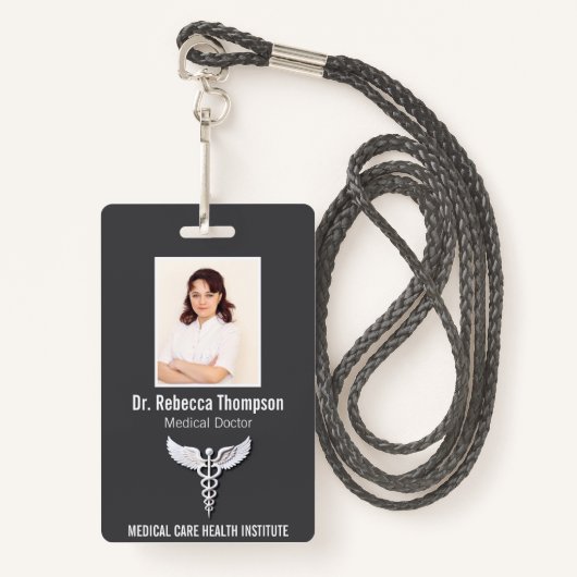White Clean Gedetailleerde Caduceus Medische Foto- Badge (Voorkant met draagriem)