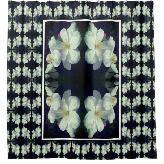 White Clematis Flower Pair Abstract Floral Pattern Douchegordijn (Voorkant)