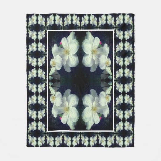 White Clematis Flower Pair Abstract Floral Pattern Fleece Deken (Voorkant)