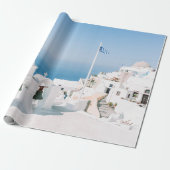 White concrete building near body of water in the  cadeaupapier (Uitgerold)