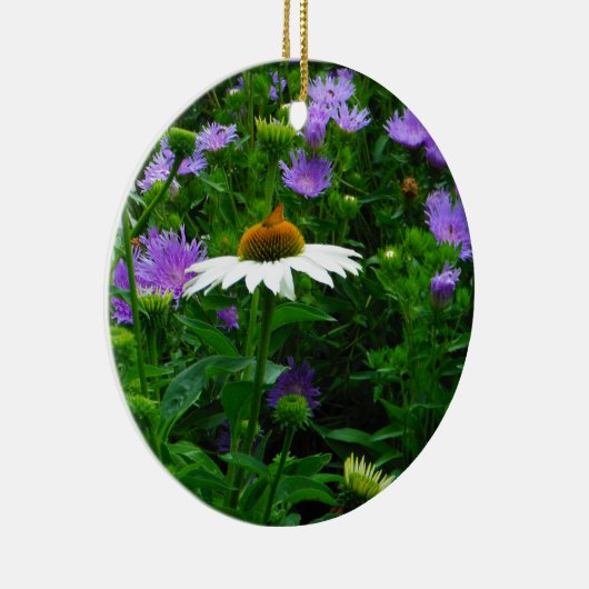 White Cone flower, paarse bloemen en moth Keramisch Ornament (Rechts)