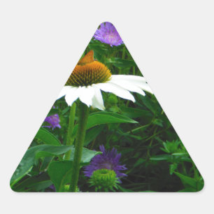 White Cone flower, paarse bloemen en moth Sticker