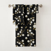 White Cotton Boll Stem Waterverf Pattern Black Bad Handdoek (Insitu)