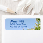 White Crepe Myrtle Flowers in Bloom Label (Insitu)