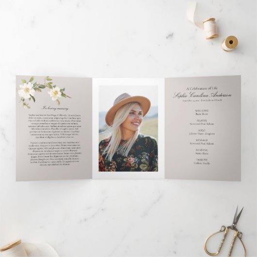 White Cross Celebration of Life Programme Drieluik Uitnodiging (Binnen)