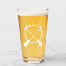 White Crossed Paddles Lake House Voeg familienaam 