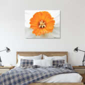 White Daffodil Canvas Print (Insitu (Slaapkamer))