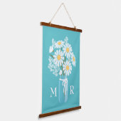White Daisies Mason Jar Monogram op Blauwgroen Hangend Wandkleed (Gebogen)