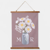 White Daisies Mason Jar Monogram op Rosy Brown Hangend Wandkleed (Voorkant)