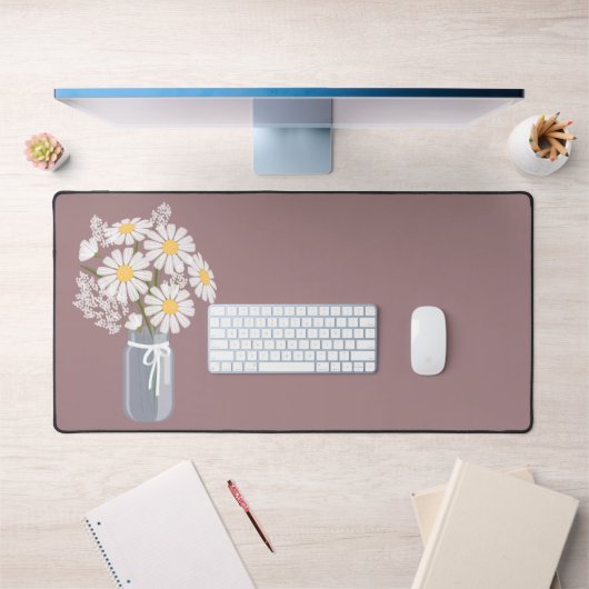 White Daisies Mason Jar over Rosy Brown Bureaumat (Kantoor 1)