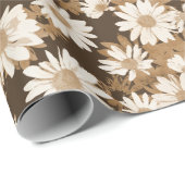 White Daisies on Chocolate Brown Floral Pattern Cadeaupapier (Rol Hoek)