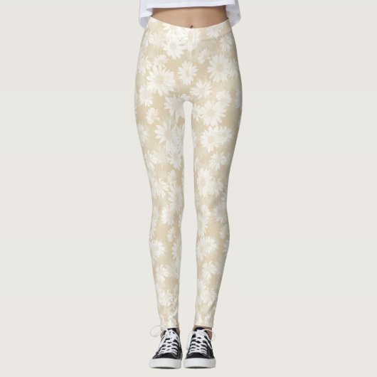 White Daisies on Neutral Beige Floral Pattern Leggings (Voorkant)