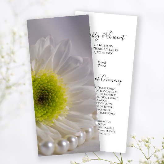 White Daisy and Pearls Wedding Programme Programmakaart