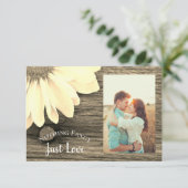 White Daisy Barn Wood Wedding Save the Date Sepia (Staand voorkant)