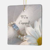 White Daisy Elegance We zijn betrokken Keramisch Ornament (Links)