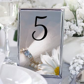 White Daisy Elegance Wedding Table Numbers Kaart