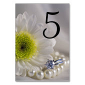 White Daisy en Diamond Ring Wedding Table Numbers Kaart (Voorkant)