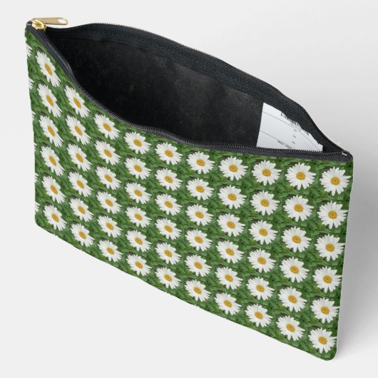 White Daisy Etui (Open)