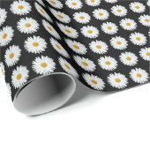 White Daisy Floral Pattern on Black Cadeaupapier (Rol Hoek)