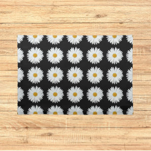 White Daisy Floral Pattern on Black Placemat