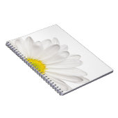 White Daisy Flower Background Gepersonaliseerd Dai Notitieboek (Rechterzijde)